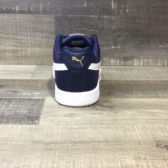 Puma - Match Star ***(USED: Slight marks on bottoms)*** - Picture 4 of 7